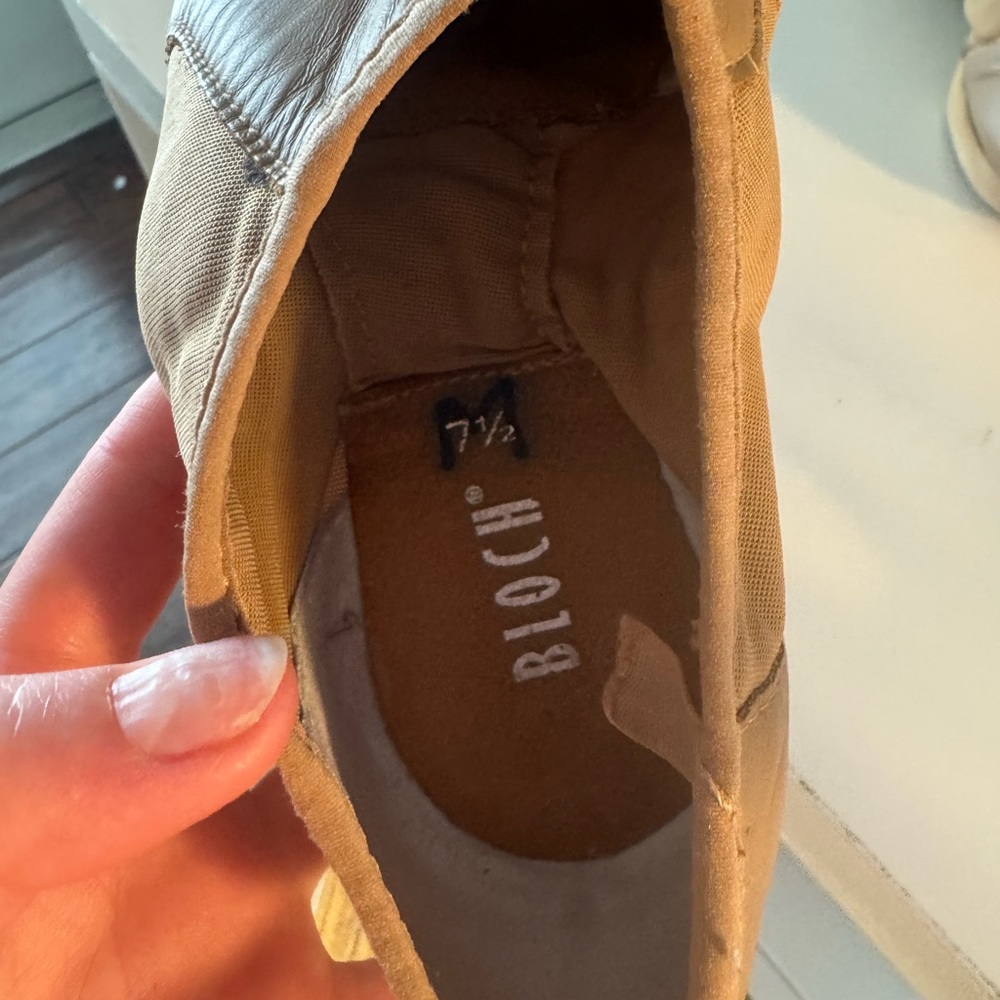 Bloch 7.5 Jazz Dance Shoes - Picture 4 of 5